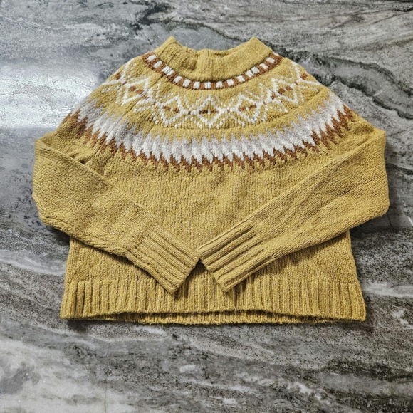 American Eagle Sweaters - American Eagle Fair Isle Chunky Knit Mustard Yellow Sweater Size XS